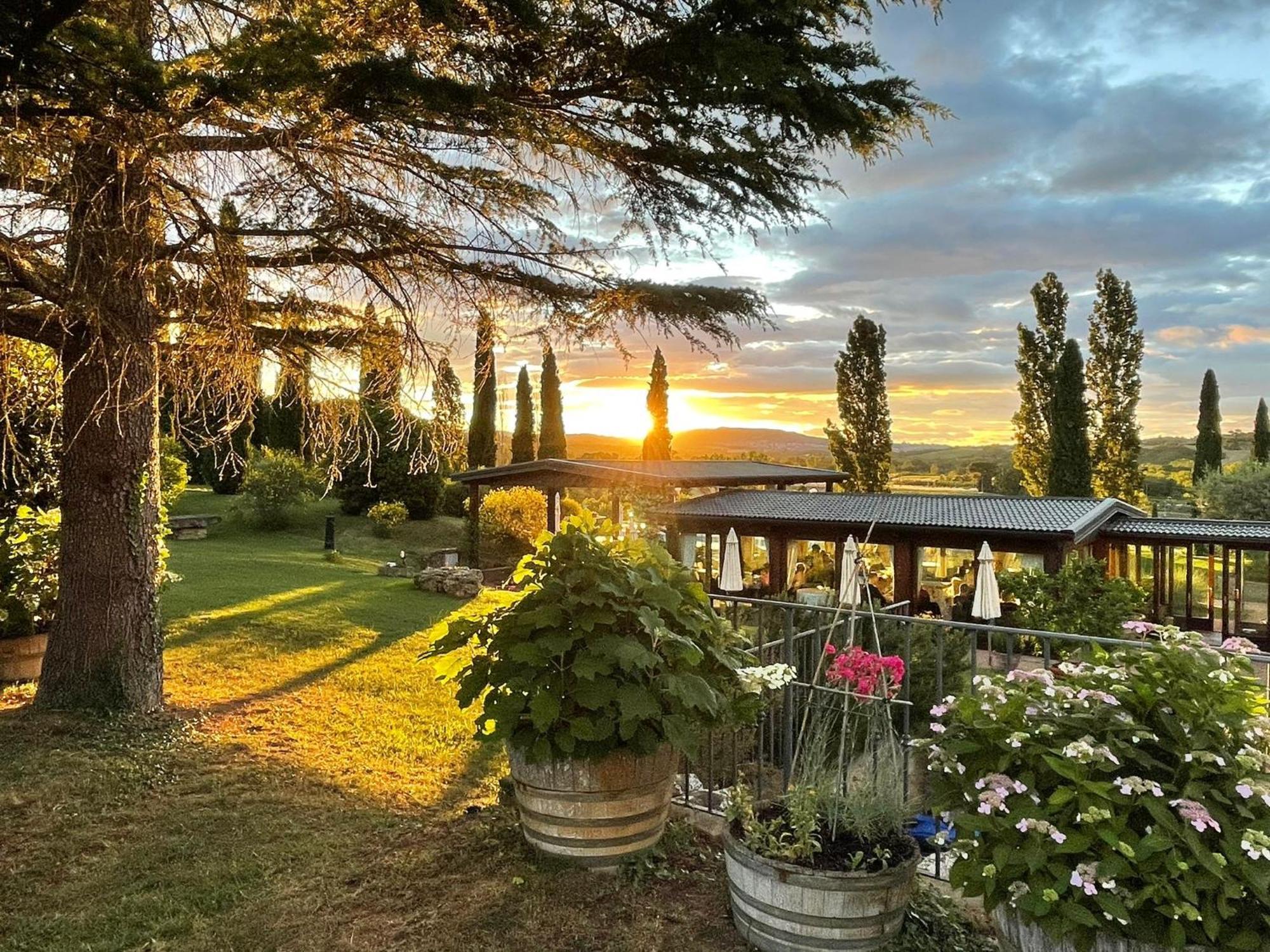 Agriturismo La Sovana Sarteano Kültér fotó