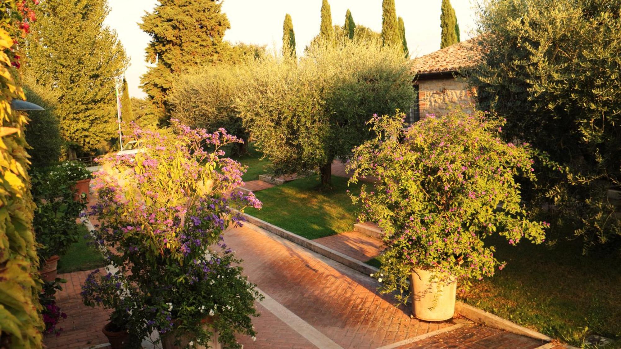 Agriturismo La Sovana Sarteano Kültér fotó